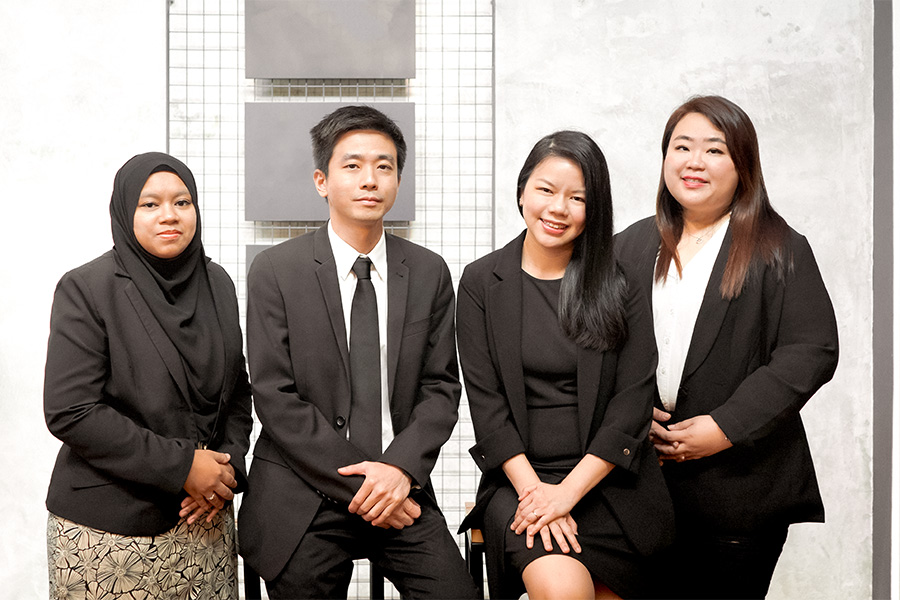 SLFY Law Firm's dedicated legal team showcasing professionalism in Malaysia